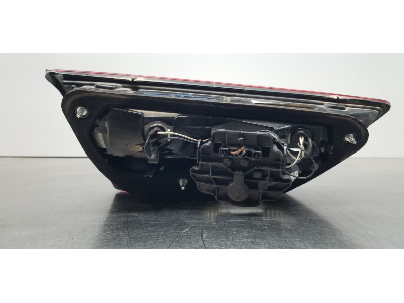 Recambio de piloto trasero derecho interior para seat leon st (5f8) reference referencia OEM IAM 5F9945094   Recambio de piloto trasero derecho interior para seat leon st (5f8) reference referencia OEM IAM 5F9945094