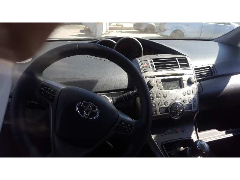toyota verso del año 2009