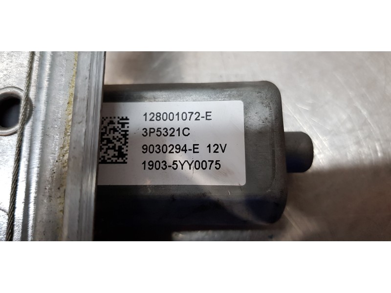 Recambio de elevalunas trasero izquierdo para dacia lodgy laureate referencia OEM IAM 827217782R  