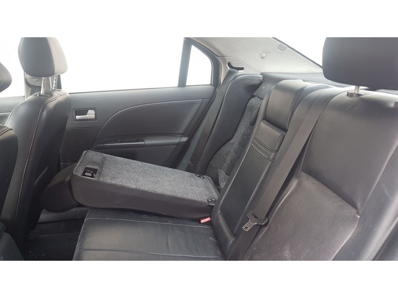 ford mondeo berlina (ge) del año 2001