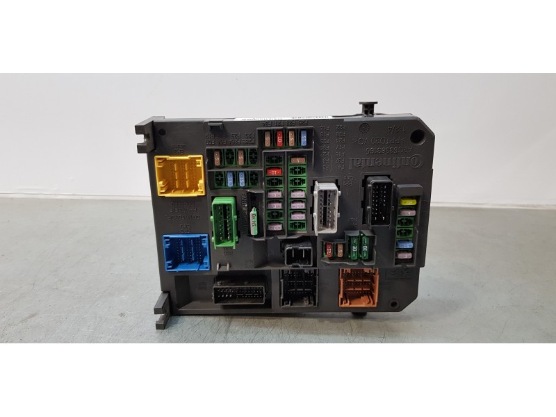 Recambio de caja reles / fusibles para citroen c4 lim. white attraction referencia OEM IAM 9665547280   Recambio de caja reles / fusibles para citroen c4 lim. white attraction referencia OEM IAM 9665547280