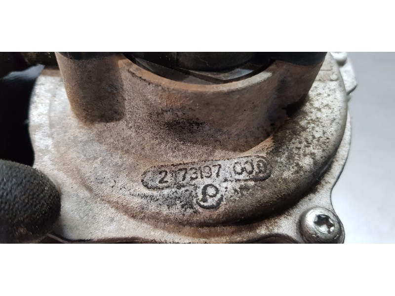 Recambio de bomba agua para ford transit kastenwagen (ttg) 350 l3 referencia OEM IAM 2460308  