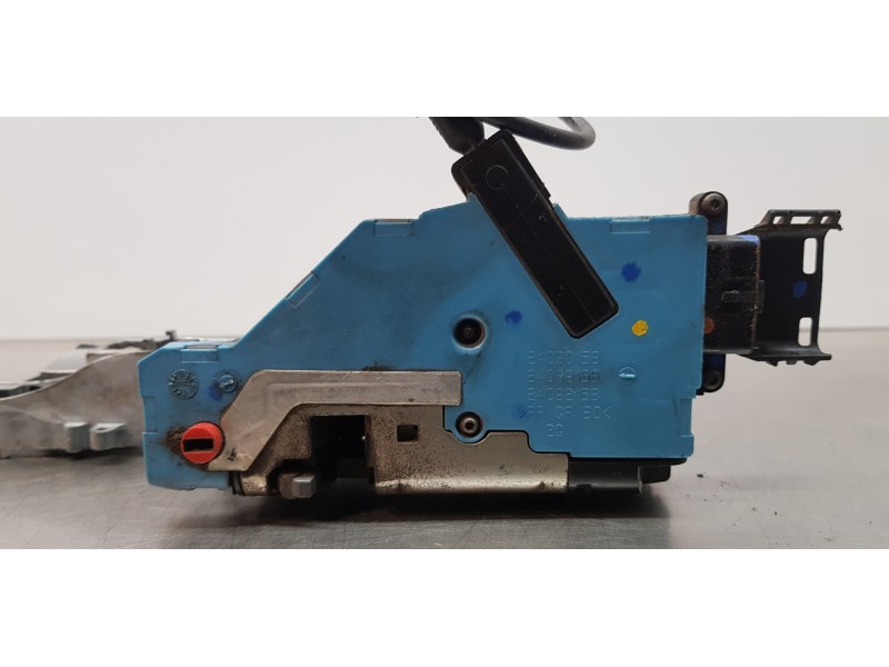 Recambio de cerradura puerta trasera izquierda para peugeot 207 x-line referencia OEM IAM 9137F9   Recambio de cerradura puerta trasera izquierda para peugeot 207 x-line referencia OEM IAM 9137F9