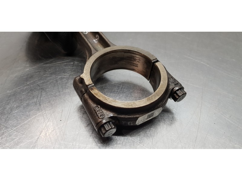 Recambio de biela para seat leon st (5f8) reference referencia OEM IAM 04L107065A001 04L105401A  Recambio de biela para seat leon st (5f8) reference referencia OEM IAM 04L107065A001 04L105401A