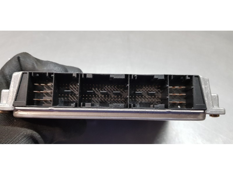 Recambio de centralita motor uce para bmw serie 3 compact (e46) 318ti referencia OEM IAM 7512354 0261209005 