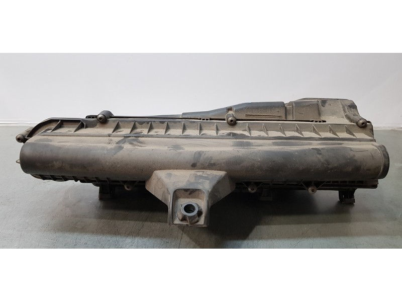 Recambio de filtro aire para citroen c4 lim. white attraction referencia OEM IAM V760954680  