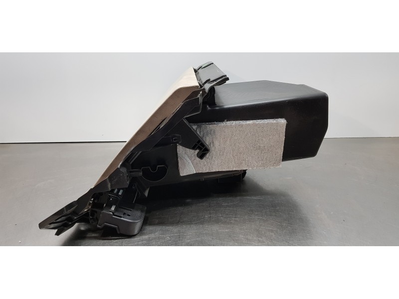 Recambio de guantera para peugeot 508 sw allure referencia OEM IAM 825283 825280  Recambio de guantera para peugeot 508 sw allure referencia OEM IAM 825283 825280