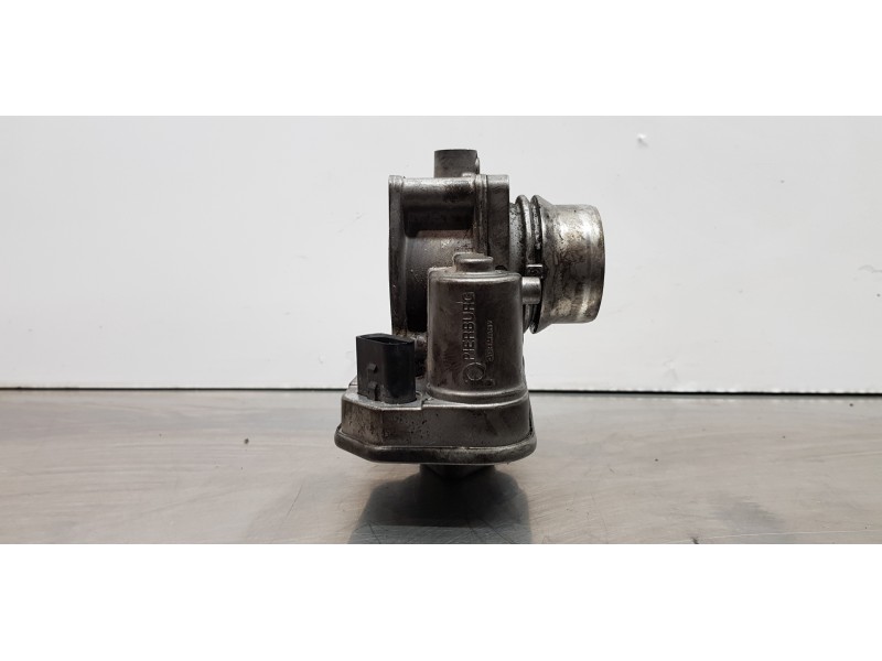 Recambio de caja mariposa para opel astra j sports tourer cosmo referencia OEM IAM 98105210  