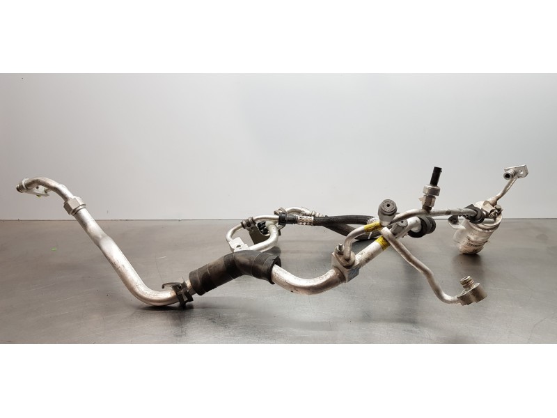 Recambio de tubos aire acondicionado para jeep renegade limited 4x2 referencia OEM IAM 52085907  