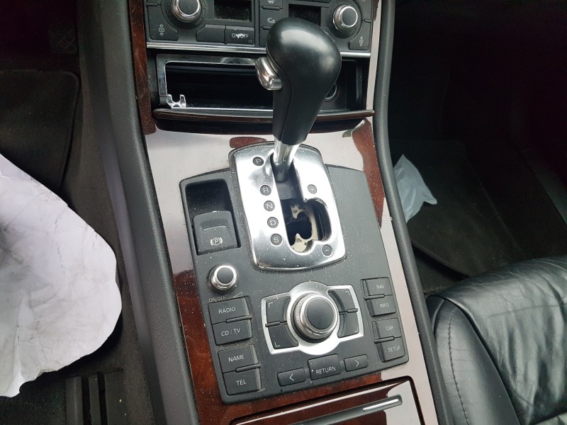 audi a8 (4e2) del año 2004