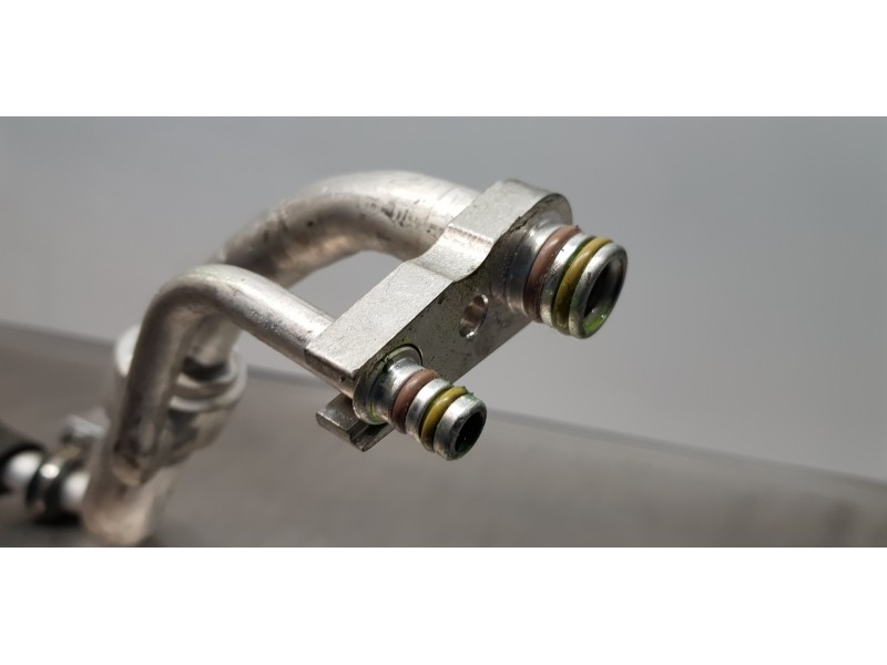 Recambio de tubos aire acondicionado para jeep renegade limited 4x2 referencia OEM IAM 52085907  