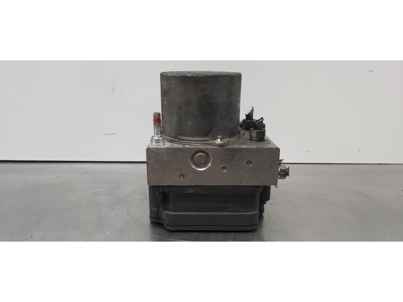 Recambio de abs para toyota avensis touring sports executive referencia OEM IAM 4454005150  