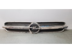 Recambio de rejilla delantera para opel vectra c berlina comfort referencia OEM IAM 13106812  
