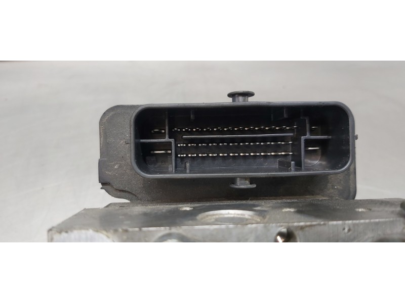 Recambio de abs para toyota avensis touring sports executive referencia OEM IAM 4454005150  