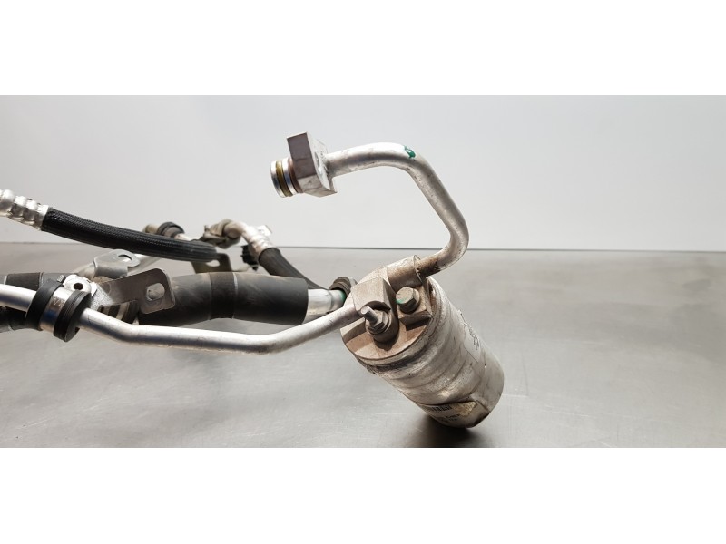 Recambio de tubos aire acondicionado para jeep renegade limited 4x2 referencia OEM IAM 52085907  