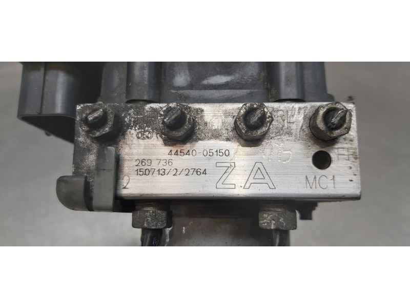 Recambio de abs para toyota avensis touring sports executive referencia OEM IAM 4454005150  