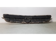 Recambio de rejilla delantera para opel vectra c berlina comfort referencia OEM IAM 13106812   2