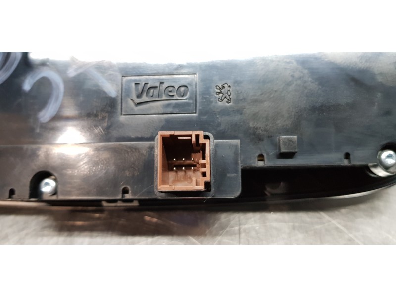Recambio de mando climatizador para peugeot 508 sw allure referencia OEM IAM 98023793XZ  