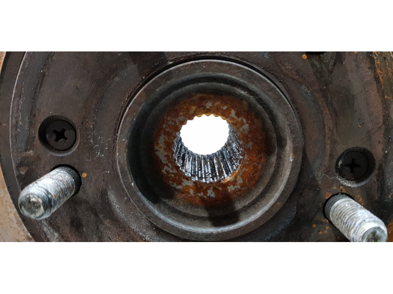 Recambio de mangueta delantera derecha para kia carens ( ) concept referencia OEM IAM 51716A4500  