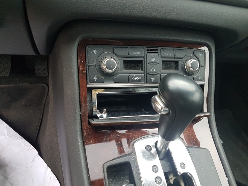 audi a8 (4e2) del año 2004