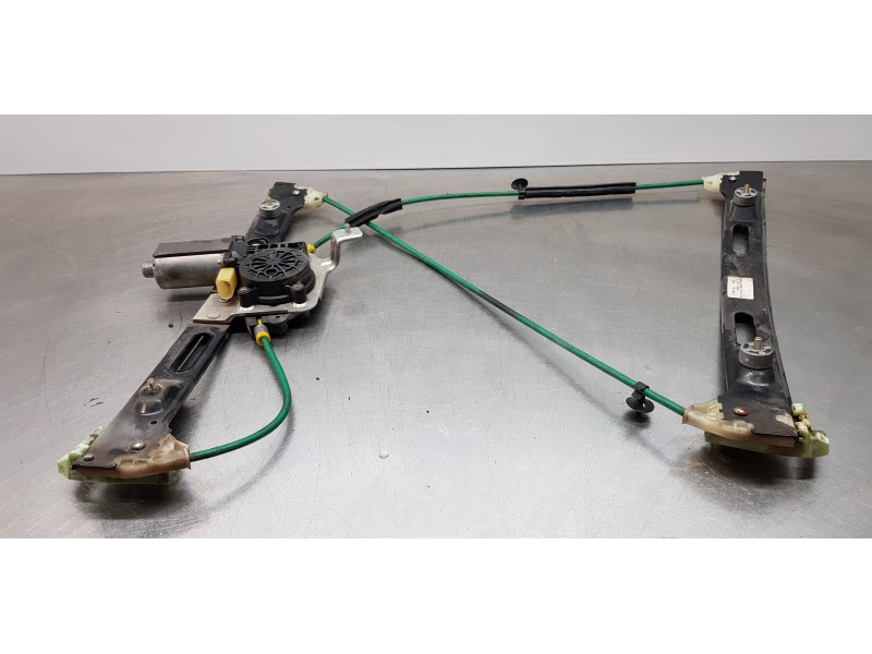 Recambio de elevalunas delantero derecho para bmw serie 3 compact (e46) 318ti referencia OEM IAM 51338251352  