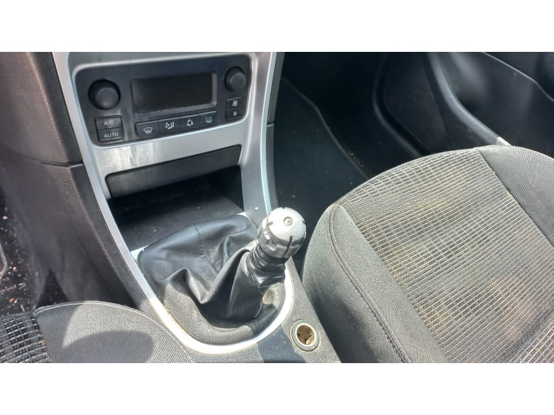 peugeot 307 berlina (s2) del año 2007