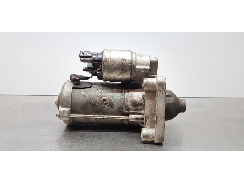 Recambio de motor arranque para citroen c4 picasso live referencia OEM IAM 9825233080  