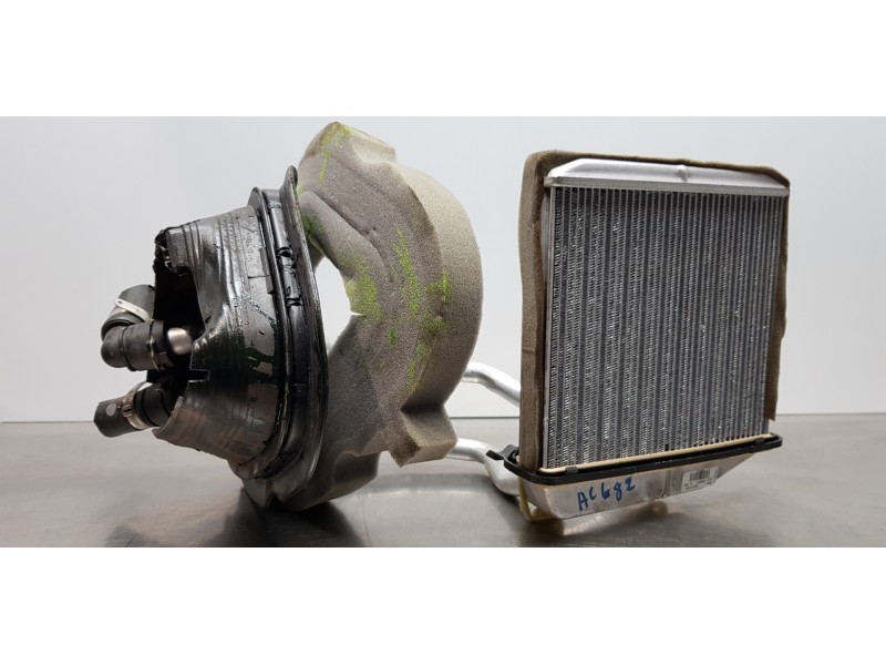 Recambio de radiador calefaccion / aire acondicionado para jeep renegade limited 4x2 referencia OEM IAM 77367172  