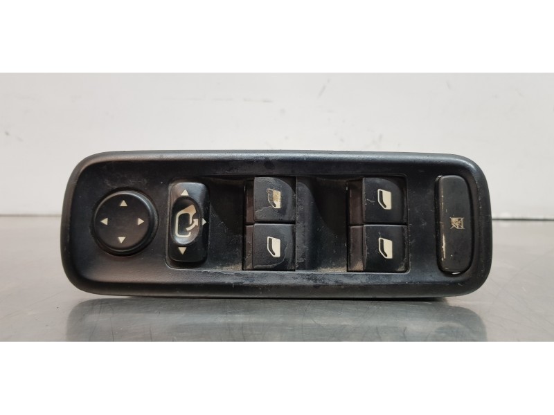 Recambio de mando elevalunas delantero izquierdo para lancia phedra (180) 2.2 jtd referencia OEM IAM 14996390XT   Recambio de mando elevalunas delantero izquierdo para lancia phedra (180) 2.2 jtd referencia OEM IAM 14996390XT