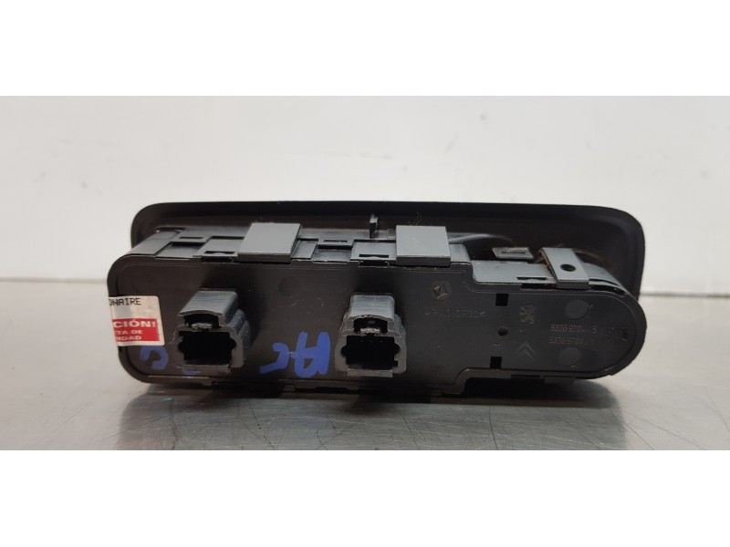 Recambio de mando elevalunas delantero izquierdo para lancia phedra (180) 2.2 jtd referencia OEM IAM 14996390XT   Recambio de mando elevalunas delantero izquierdo para lancia phedra (180) 2.2 jtd referencia OEM IAM 14996390XT