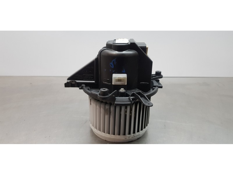 Recambio de motor calefaccion para citroen c4 picasso live referencia OEM IAM 1609690280  