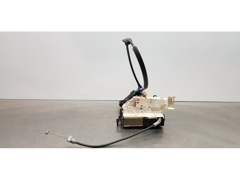 Recambio de cerradura puerta delantera derecha para citroen c4 berlina exclusive referencia OEM IAM 9136AG   Recambio de cerradura puerta delantera derecha para citroen c4 berlina exclusive referencia OEM IAM 9136AG