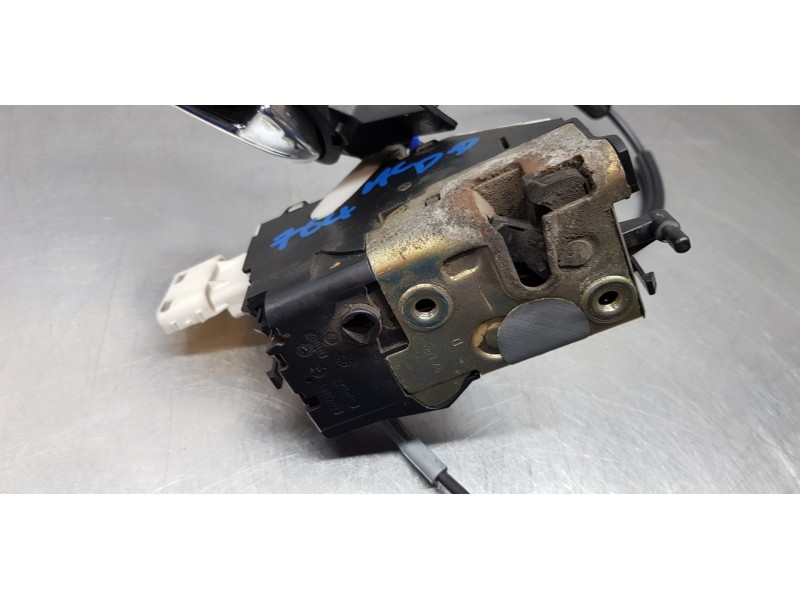 Recambio de cerradura puerta delantera derecha para citroen c4 berlina exclusive referencia OEM IAM 9136AG   Recambio de cerradura puerta delantera derecha para citroen c4 berlina exclusive referencia OEM IAM 9136AG