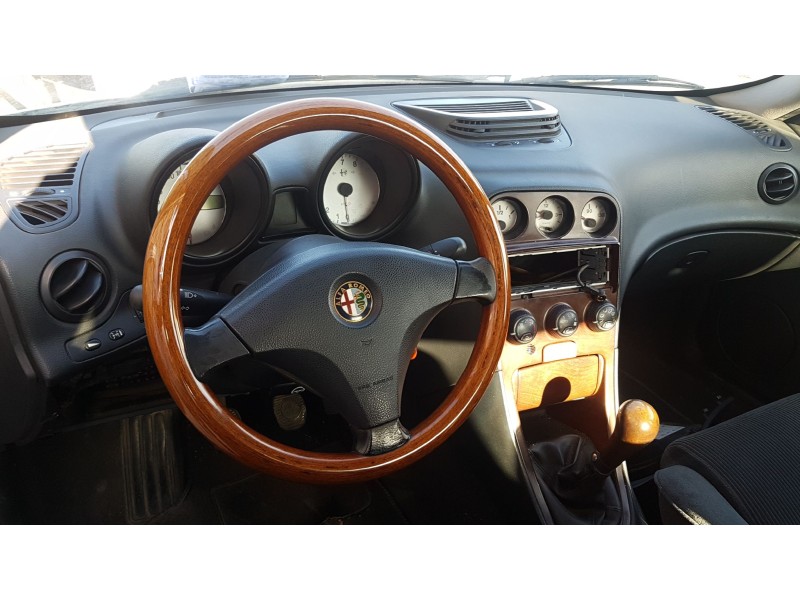 alfa romeo 156 (116) del año 2000 alfa romeo 156 (116) del año 2000