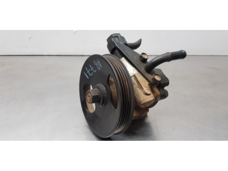Recambio de bomba direccion para hyundai terracan (hp) 2.9 crdi gl referencia OEM IAM 57110H1501  