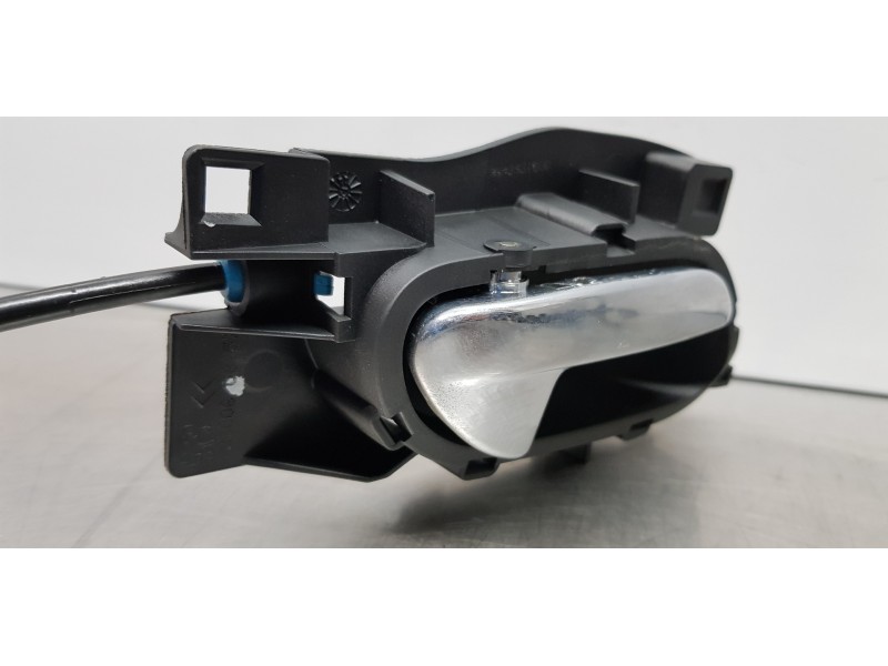 Recambio de cerradura puerta trasera derecha para citroen c4 berlina exclusive referencia OEM IAM 9138N5  