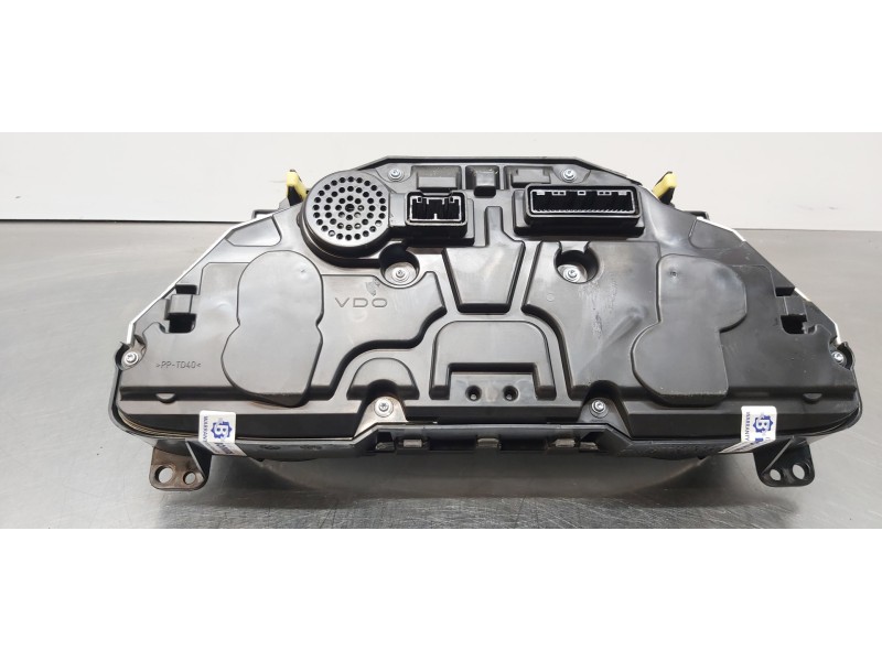 Recambio de cuadro instrumentos para toyota avensis touring sports executive referencia OEM IAM 8380005W80  