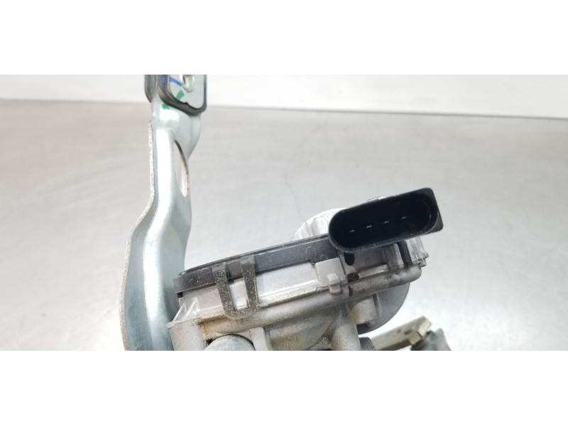 Recambio de motor limpia delantero para bmw serie x1 (f48) sdrive18d referencia OEM IAM 61615A36E69 0390243525 