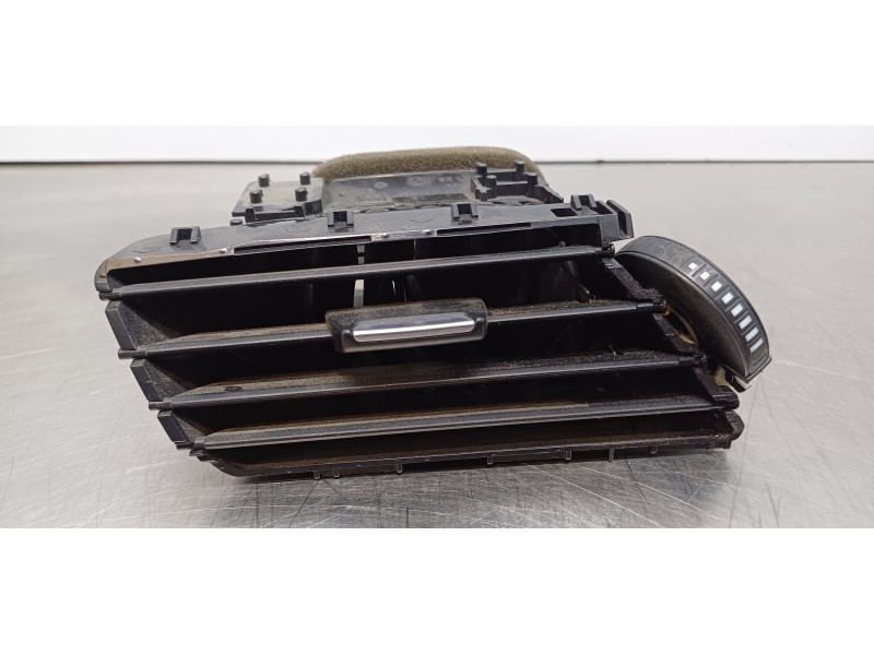 Recambio de rejilla aireadora para bmw serie x1 (f48) sdrive18d referencia OEM IAM 64229292739  