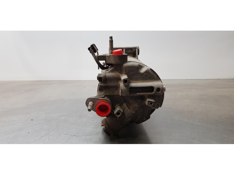 Recambio de compresor aire acondicionado para ford fiesta (ccn) trend referencia OEM IAM C1B119D629AG  