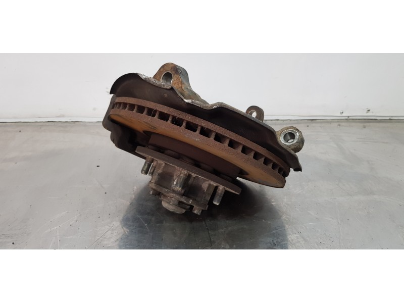 Recambio de mangueta delantera izquierda para hyundai terracan (hp) 2.9 crdi gl referencia OEM IAM 56710H1000  