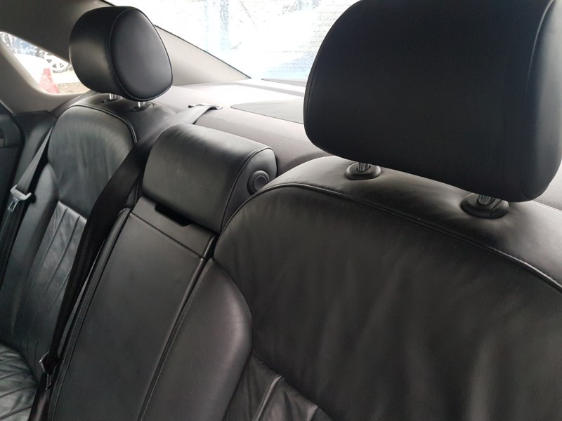 audi a8 (4e2) del año 2004