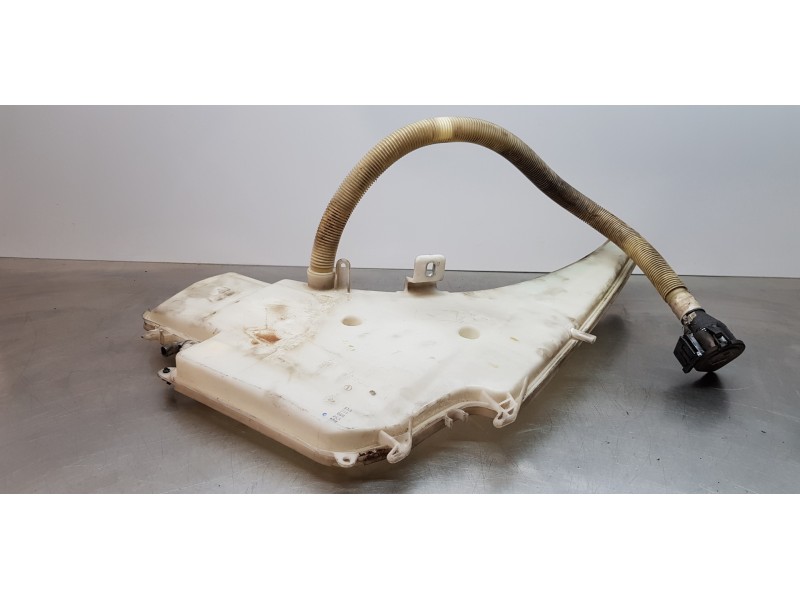 Recambio de deposito limpia para bmw serie 1 berlina (e81/e87) 118d referencia OEM IAM 61677238667   Recambio de deposito limpia para bmw serie 1 berlina (e81/e87) 118d referencia OEM IAM 61677238667