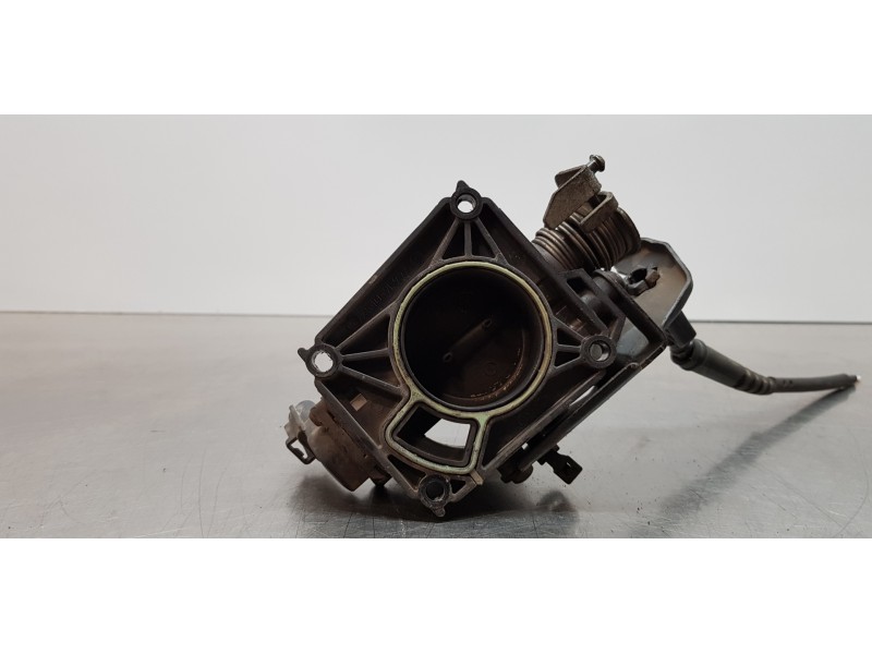 Recambio de caja mariposa para ford focus berlina (cak) ambiente referencia OEM IAM 1355047  