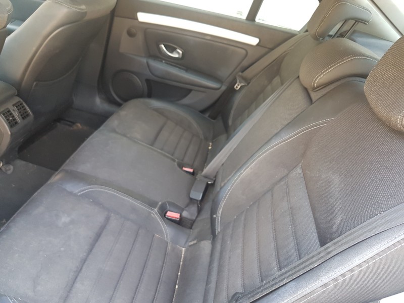 renault laguna iii del año 2008