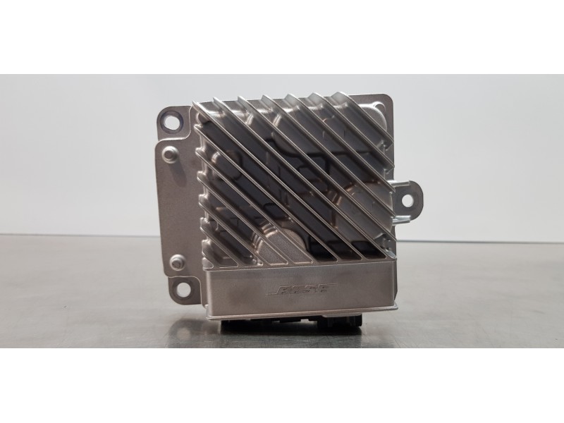 Recambio de amplificador de audio para mazda 3 lim. () luxury referencia OEM IAM BHR166A20  