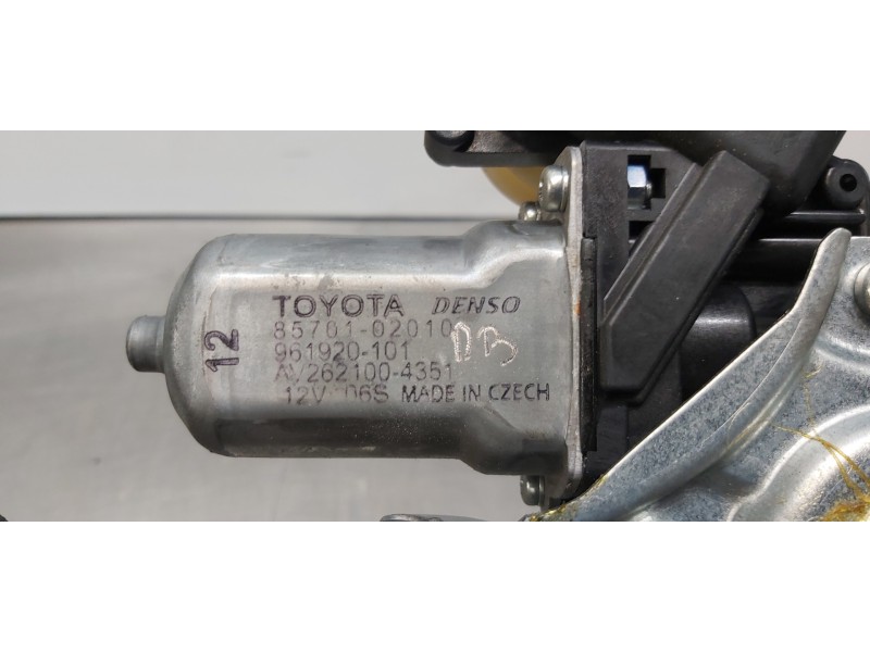 Recambio de elevalunas trasero izquierdo para toyota avensis touring sports executive referencia OEM IAM 6984005131 8570102010 