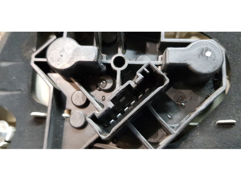 Recambio de piloto trasero derecho para bmw serie 1 berlina (e81/e87) 118d referencia OEM IAM 63216924502   Recambio de piloto trasero derecho para bmw serie 1 berlina (e81/e87) 118d referencia OEM IAM 63216924502