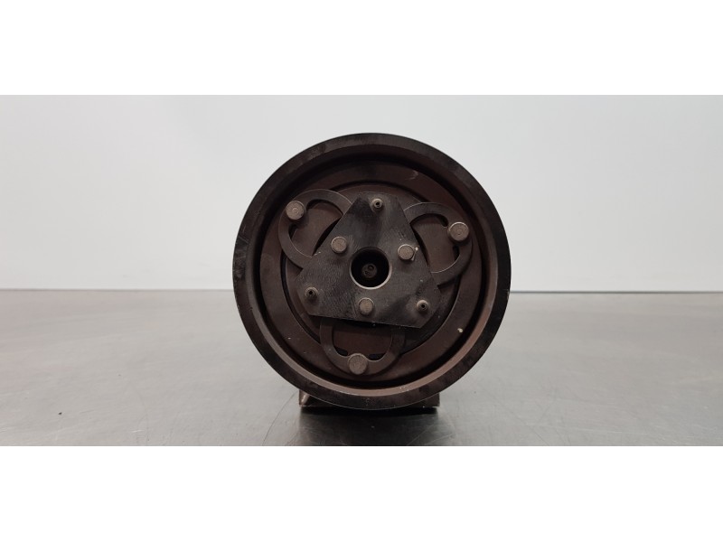 Recambio de compresor aire acondicionado para nissan nv 200 (m20) kombi comfort referencia OEM IAM 926003VD0A   Recambio de compresor aire acondicionado para nissan nv 200 (m20) kombi comfort referencia OEM IAM 926003VD0A