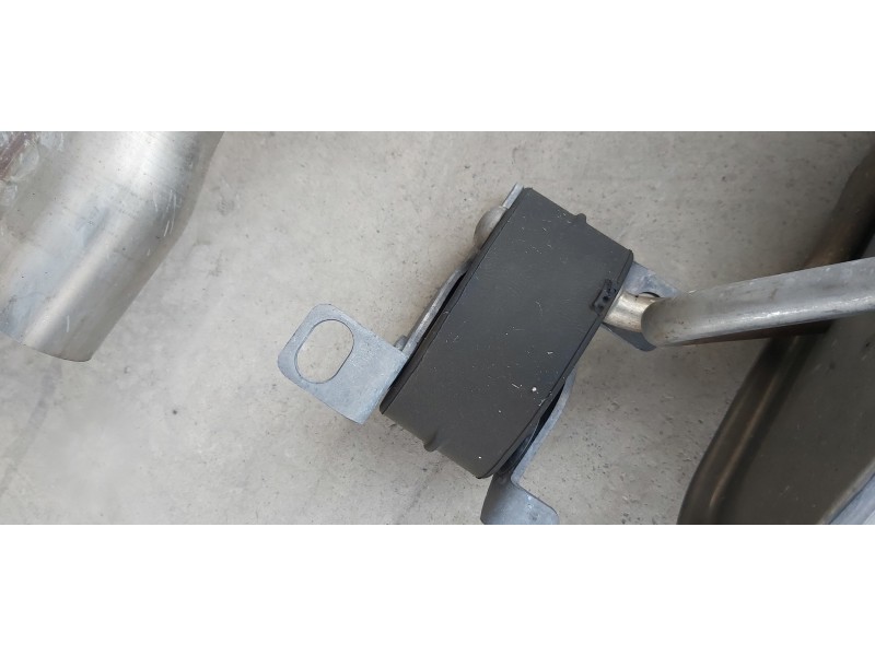 Recambio de silenciador trasero para volvo xc60 inscription awd referencia OEM IAM 31452668  